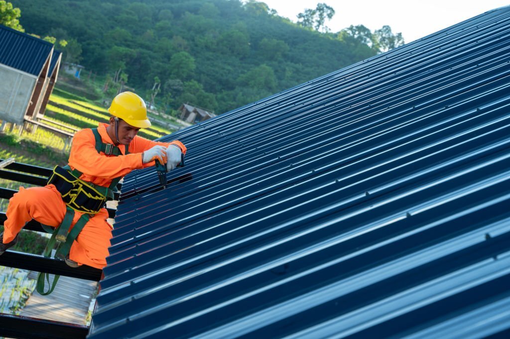 Metal Roof Repair in Greenville Sc