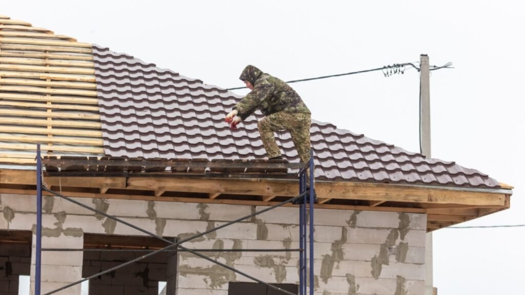 How to Install Metal Roofing